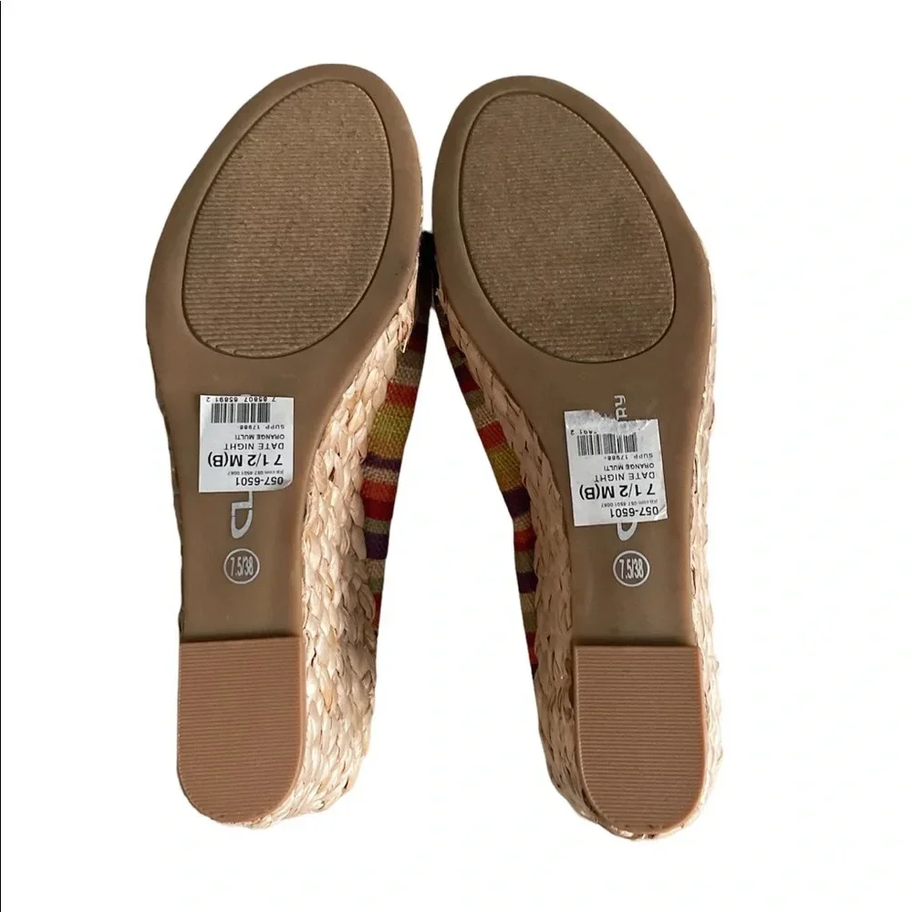 Chinese Laundry Date Night Espadrilles Multi Color size 7.5 NWT
